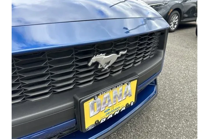 $32500 : Ford Mustang 2024 EcoBoost P image 10