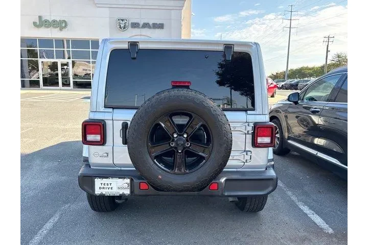 Jeep Wrangler 2023 4x4 Sahar image 5