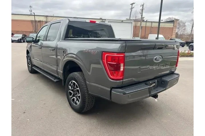 $37964 : Ford F-150 2023 4x4 XLT 4dr image 7