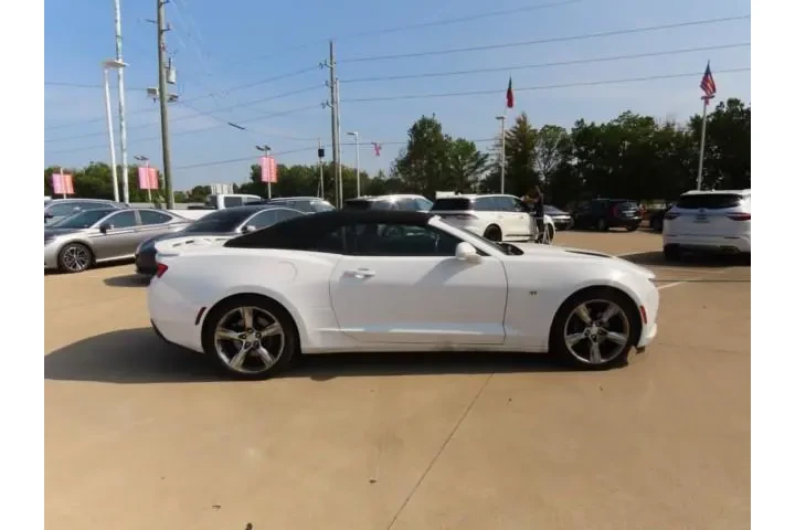 $24911 : Chevrolet Camaro 2016 SS 2dr image 8