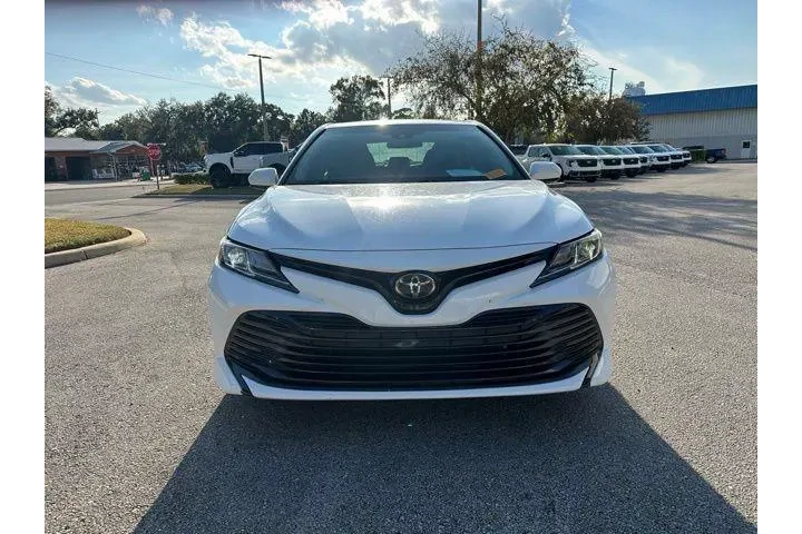 $18900 : Toyota Camry 2018 LE 4dr Sed image 7