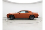 $27998 : Dodge Challenger 2021 R/T 2d thumbnail