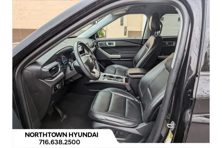 $32636 : Ford Explorer 2023 AWD XLT 4 image 8