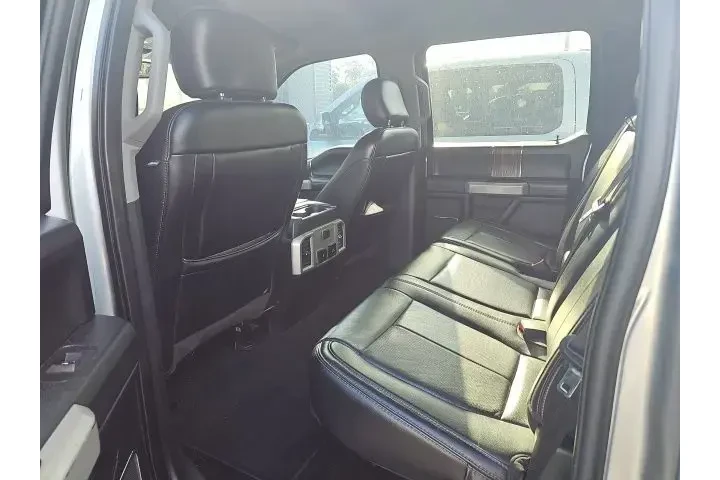 $30242 : Ford F-150 2020 4x4 XL 4dr S image 2