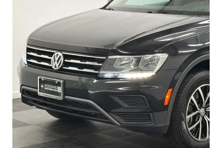 $17000 : Volkswagen Tiguan 2021 SE 4d image 2