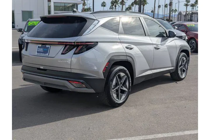 $34999 : Hyundai TUCSON Hybrid 2025 A image 2