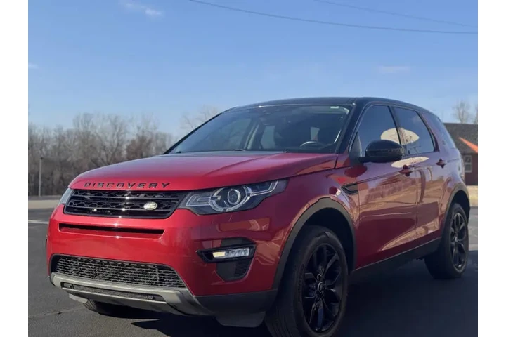 $8999 : 2017 Land Rover Discovery Spo image 4