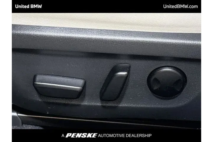 $17995 : Mazda Mazda3 Sedan 2019 Pref image 4