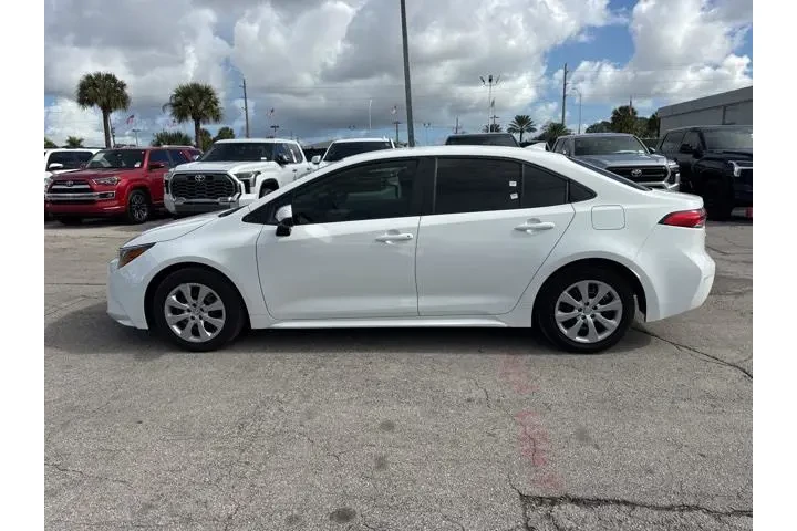 $18988 : Toyota Corolla 2024 LE 4dr S image 6