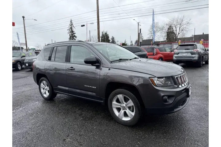 $7450 : 2015 Compass Sport image 5