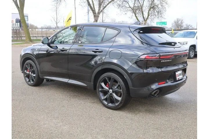 $25377 : Dodge Hornet 2024 AWD R/T Pl image 7