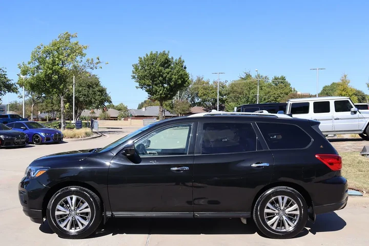 $11939 : 2019 Pathfinder S image 7