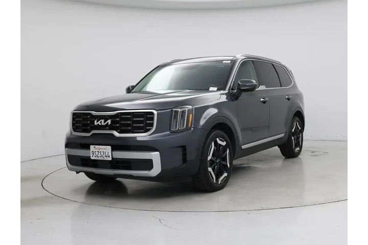 $31998 : Kia Telluride 2024 S 4dr SUV image 4