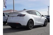 $26392 : Tesla Model Y 2022 AWD Perfo thumbnail