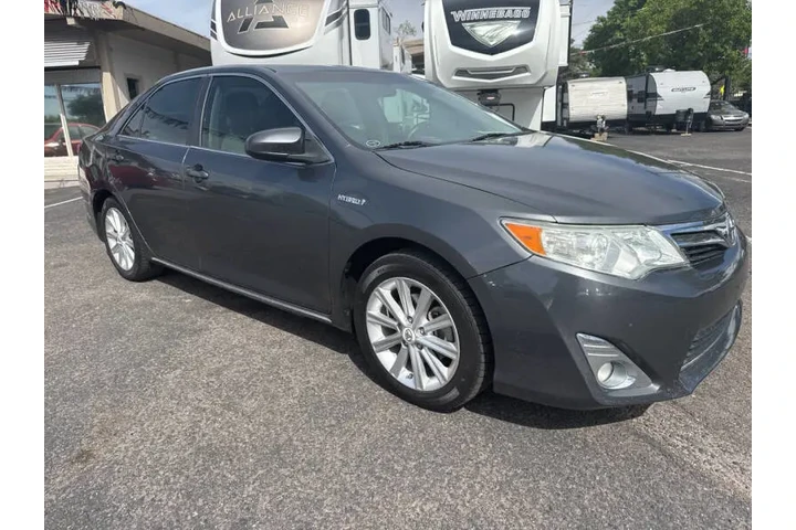 2012 Camry Hybrid XLE image 7