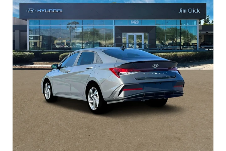 $20300 : Hyundai ELANTRA 2025 SEL Spo image 5