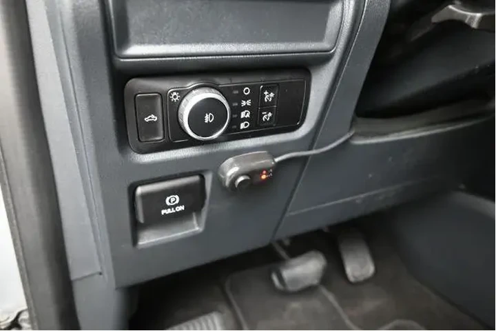 $34591 : Ford F-150 2023 4x2 XL 4dr S image 6