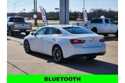 $18995 : Chevrolet Malibu 2024 LT 4dr thumbnail