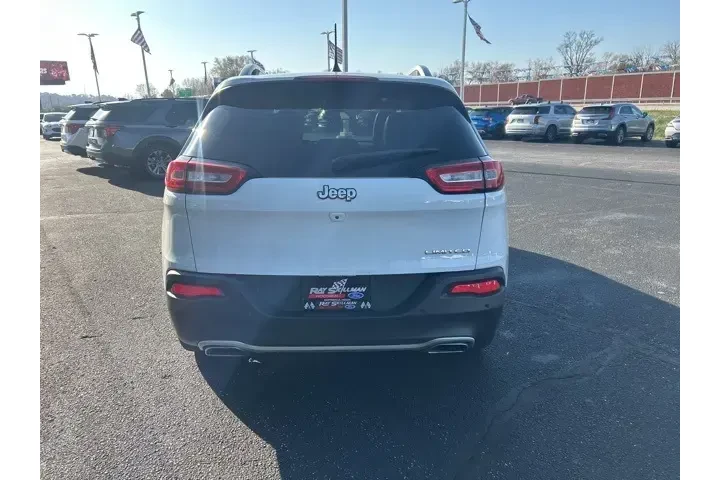 $8990 : Jeep Cherokee 2017 Limited 4 image 6