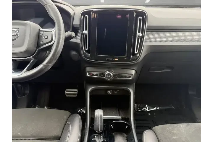 $24491 : Volvo XC40 Recharge 2021 eAW image 3