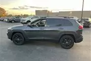 $10770 : Pre-Owned 2014 Cherokee Altit thumbnail