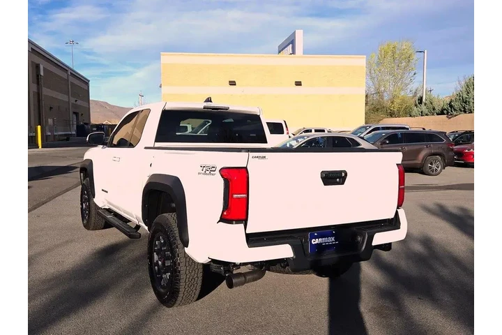 $37998 : Toyota Tacoma 2025 4x2 TRD P image 7