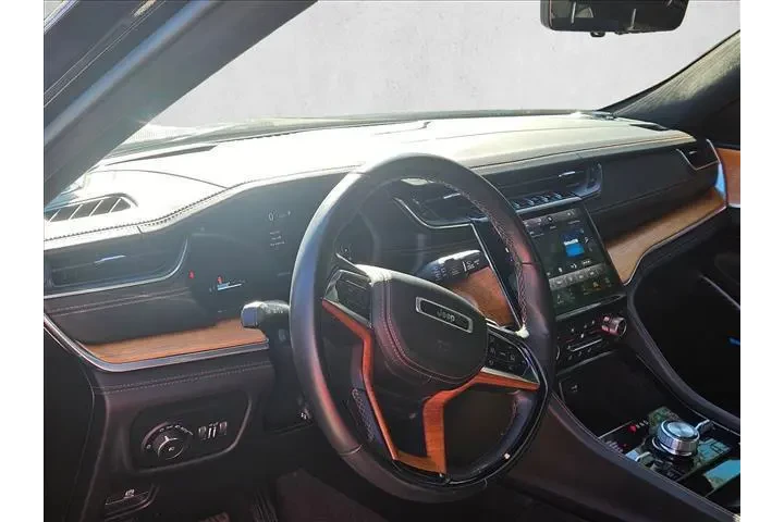 $30995 : Jeep Grand Cherokee L 2021 4 image 10