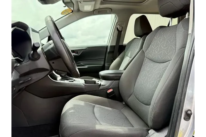 $31742 : Toyota RAV4 Hybrid 2023 AWD image 10