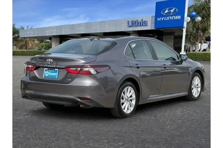 $18699 : Toyota Camry 2023 LE 4dr Sed image 3