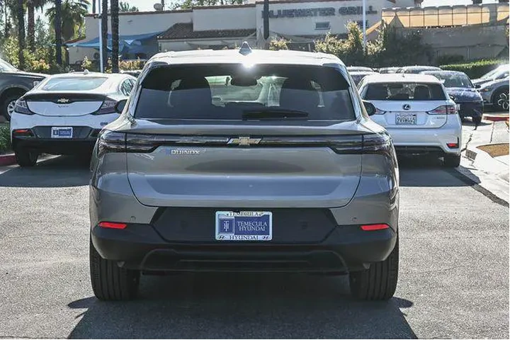 $23000 : Chevrolet Equinox EV 2025 LT image 6