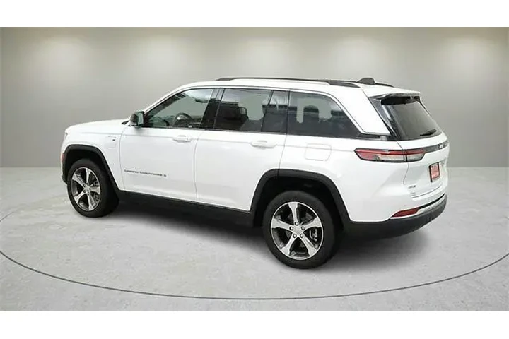 $28999 : Jeep Grand Cherokee 2023 4x4 image 6