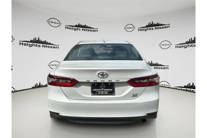 $22990 : Toyota Camry 2023 AWD LE 4dr image 4