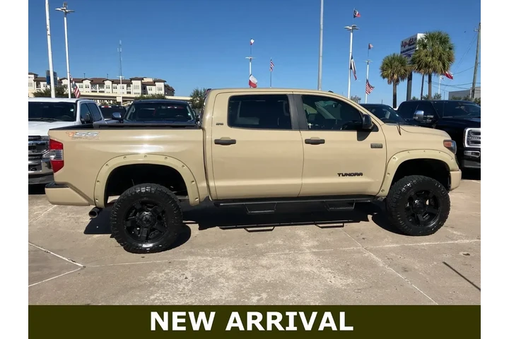 $35991 : Toyota Tundra 2017 4x4 SR5 4 image 3