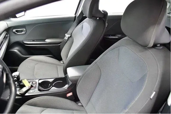 $19994 : Kia K4 2025 LXS 4dr Sedan image 9
