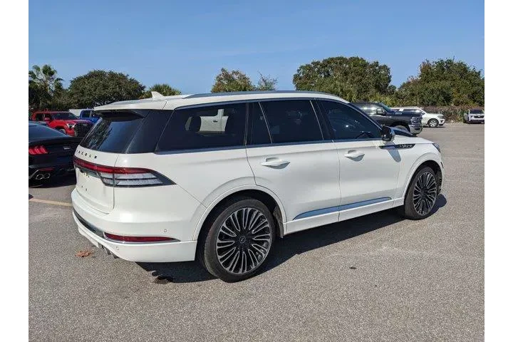 $33475 : Lincoln Aviator 2020 AWD Bla image 8
