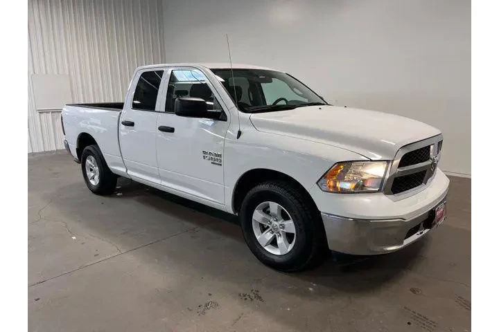 $25431 : Ram 1500 Classic 2024 4x2 SL image 1
