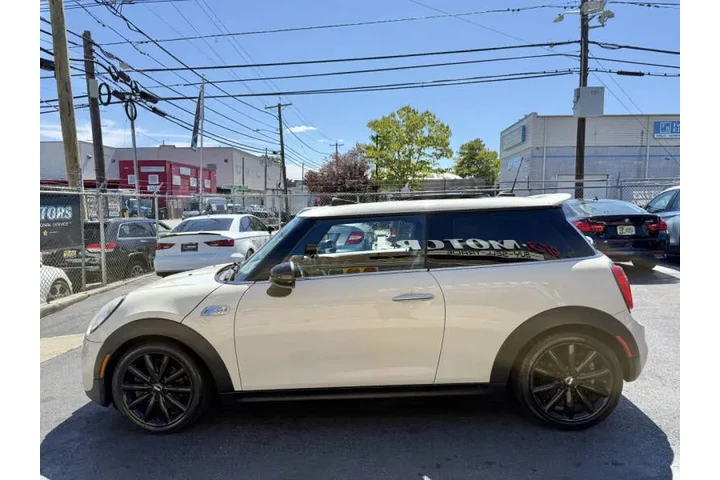 $5899 : 2014 MINI Hardtop Cooper S image 8