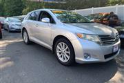 $9499 : 2012 Venza LE thumbnail