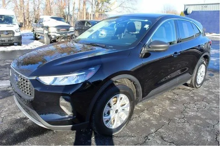 $23565 : Ford Escape 2023 AWD Active image 8