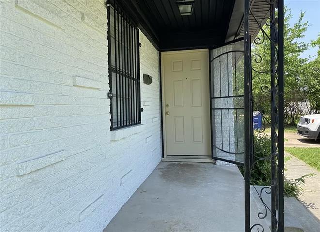 $1500 : HOUSE IN RENT IN DALLAS TX image 8