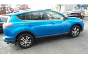 $15500 : 2016 RAV4 LE thumbnail