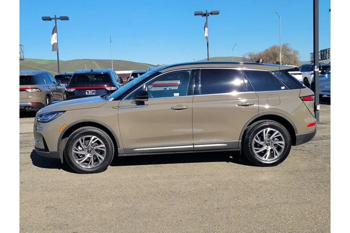 $38999 : Lincoln Corsair 2025 Premier image 7