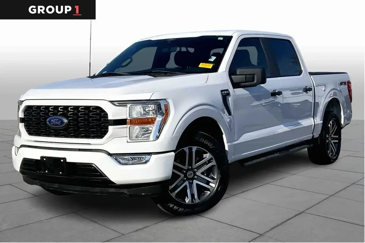$31687 : Ford F-150 2022 4x2 XL 4dr S image 1
