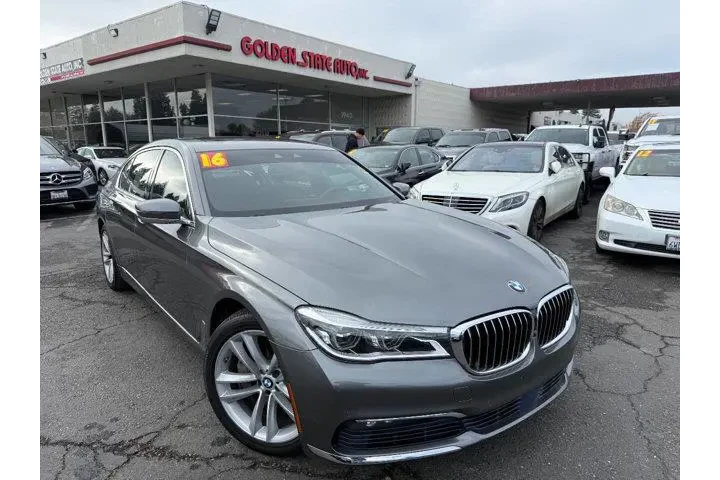 $24995 : BMW 7 Series 2016 750i 4dr S image 1