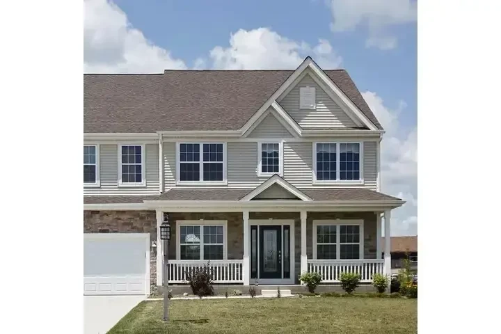 RENTA/COMPRA/VENTA DE CASAS image 3