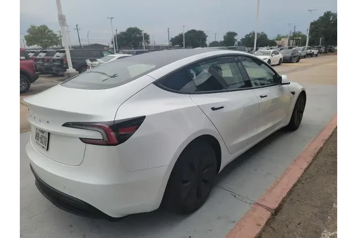 $39773 : Tesla Model 3 2025 Long Rang image 2