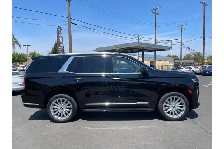 $59998 : 2021 Escalade Premium Luxury image 9