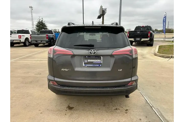 $14995 : Toyota RAV4 2017 LE 4dr SUV image 5