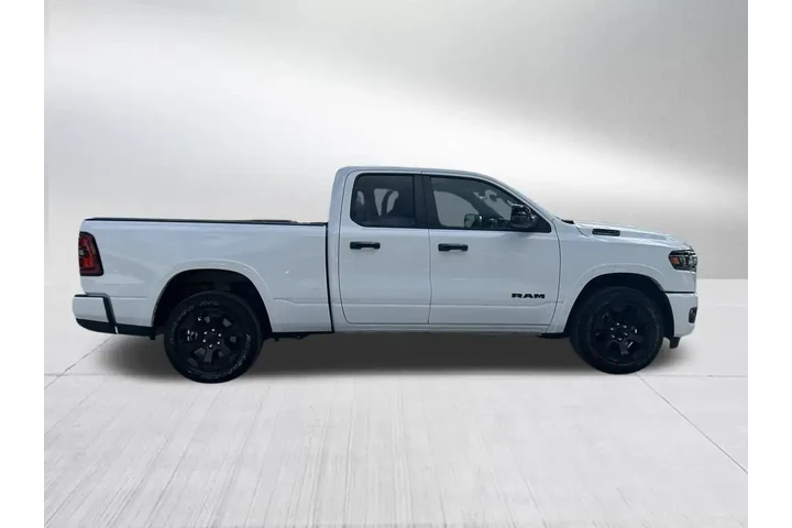 $35996 : Ram 1500 2025 4x2 Big Horn 4 image 5