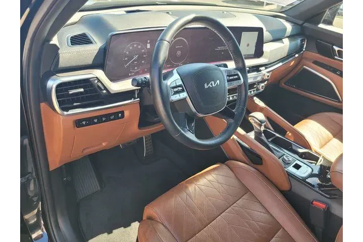 $39990 : Kia Telluride 2023 AWD SX X- image 9